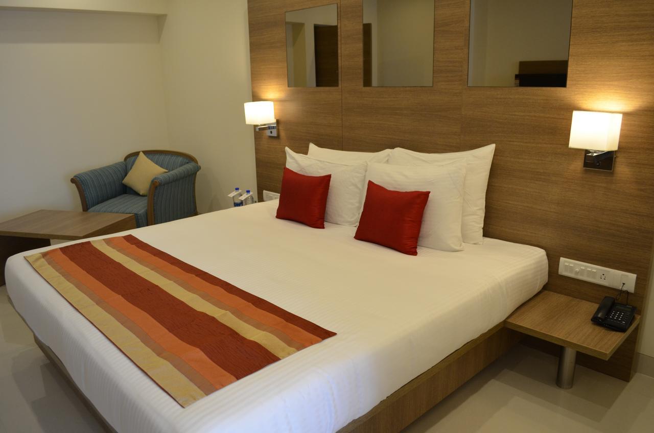 Regency Tiruttani By Grt Hotels Thiruttani Quarto foto