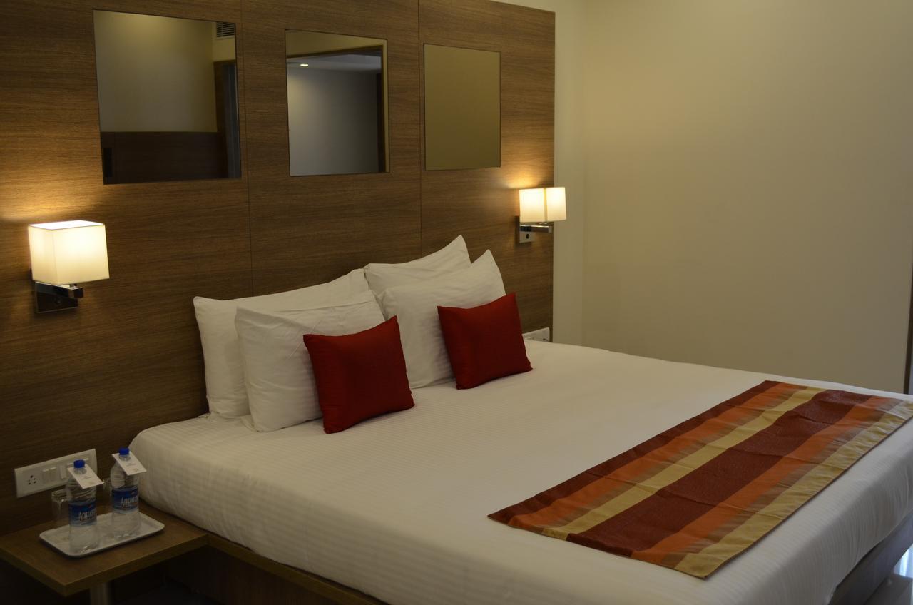 Regency Tiruttani By Grt Hotels Thiruttani Quarto foto